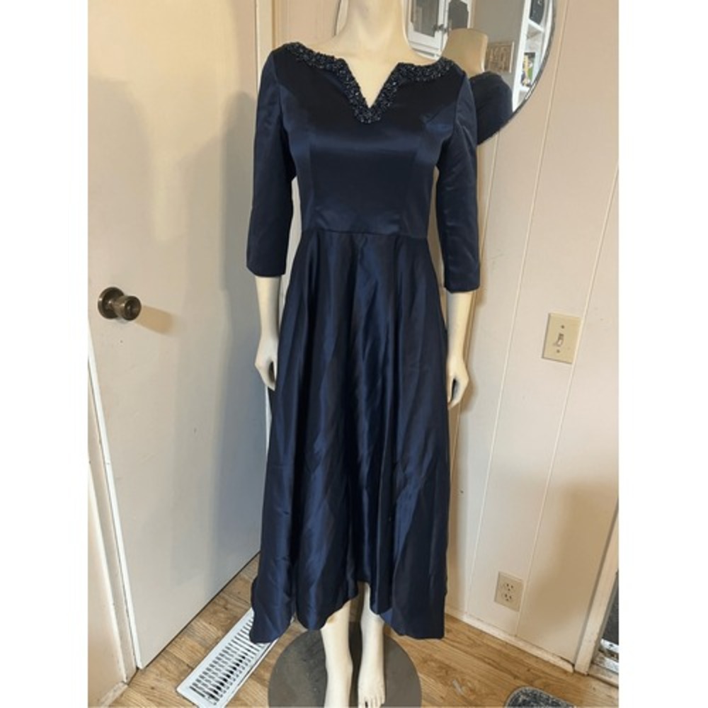 NWT JJ'S House Navy Blue Satin Beaded Hi/Lo Sweeping Formal Gown Sz 8